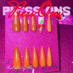 Brown Press-On Nails